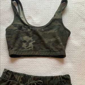 Camo set